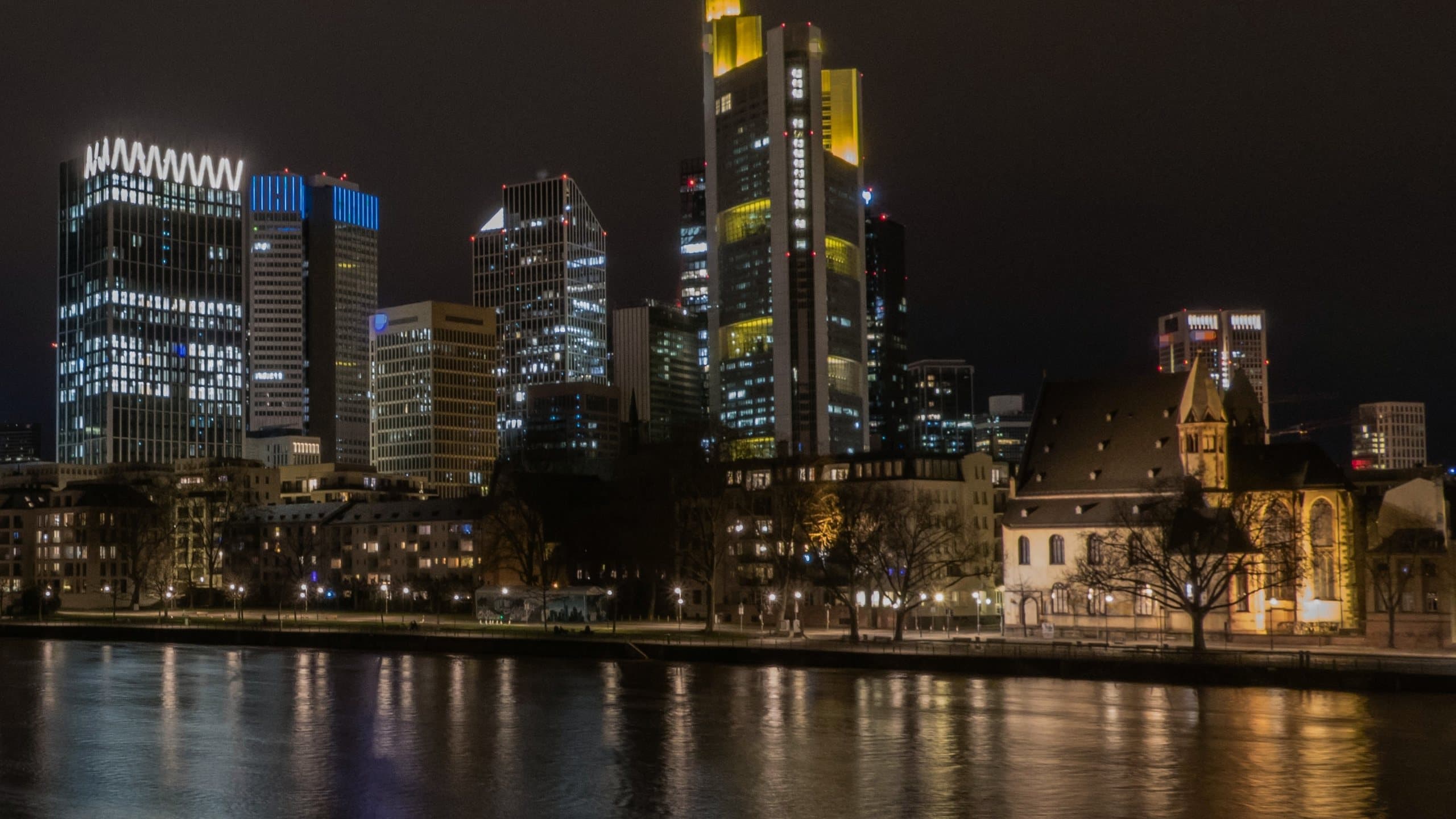 Frankfurt skyline at night